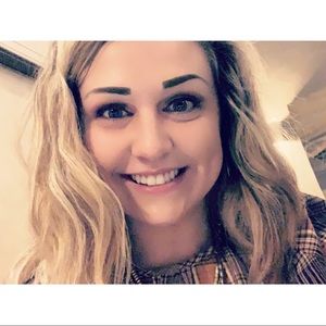 Meet your Posher, Molly